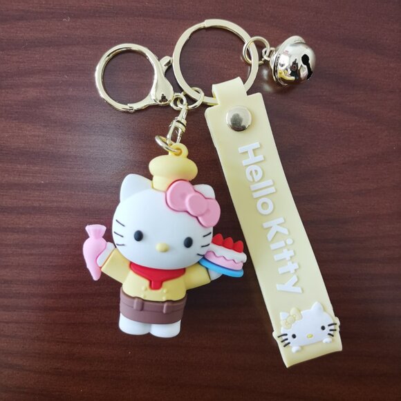 NO.323 Hello Kitty Baker keychain - Picture 3 of 3